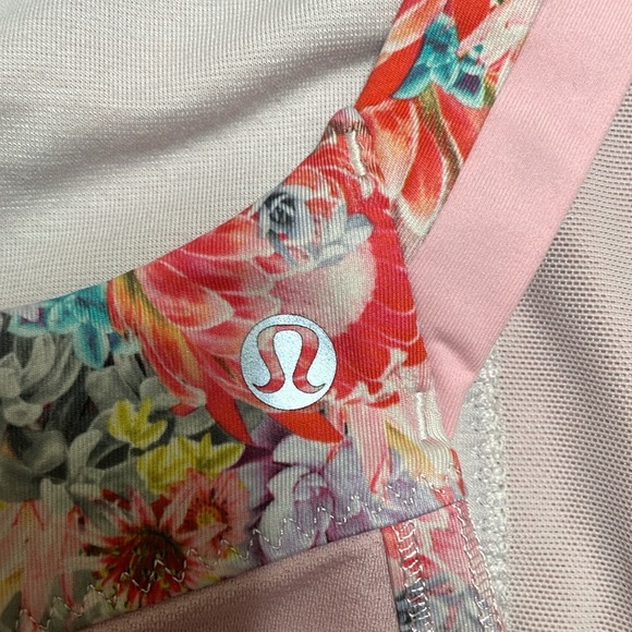 Lululemon Run: Stuff Your Bra II Flowabunga Mini Multi / Bleached Coral Sz 10! - Picture 9 of 12